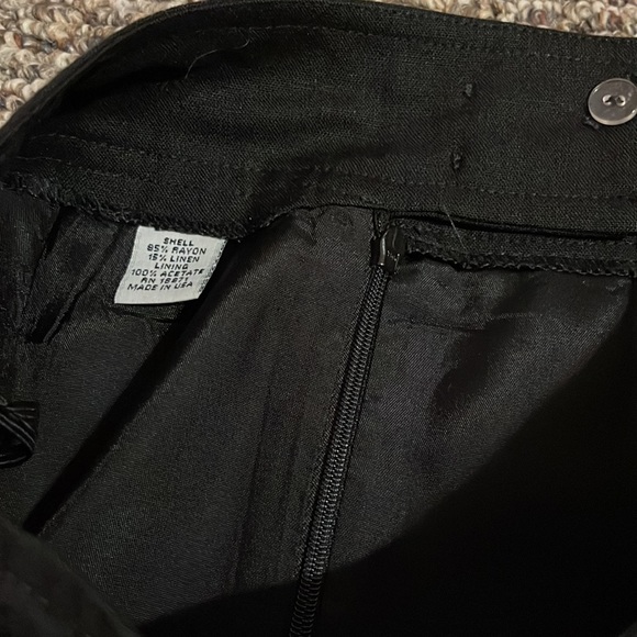 JH Collectibles vintage woman’s high waist black dress skirt - Picture 4 of 8